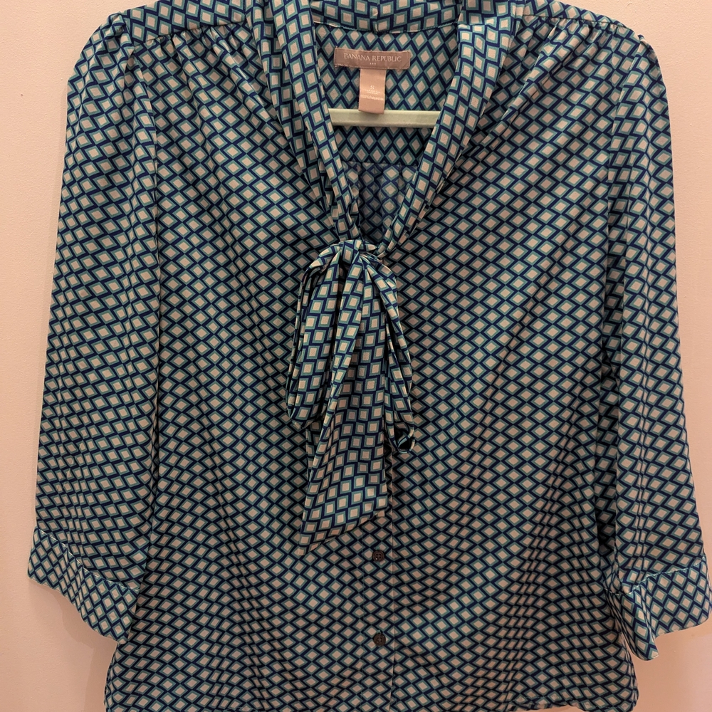 Banana Republic Blue Patterned Women's Top